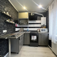 2-к. квартира, 46 м², 5/5 эт.